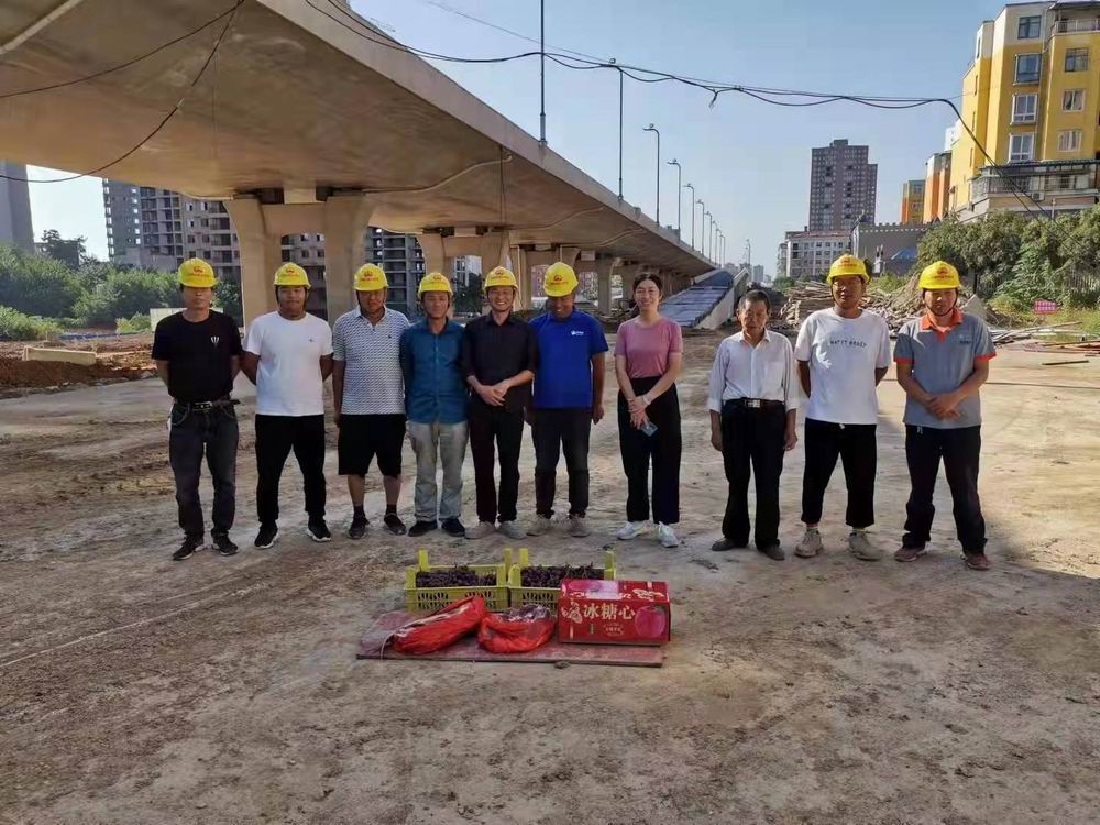 心系員工 情暖一線｜永和建設(shè)集團領(lǐng)導(dǎo)班子中秋節(jié)走訪慰問一線員工